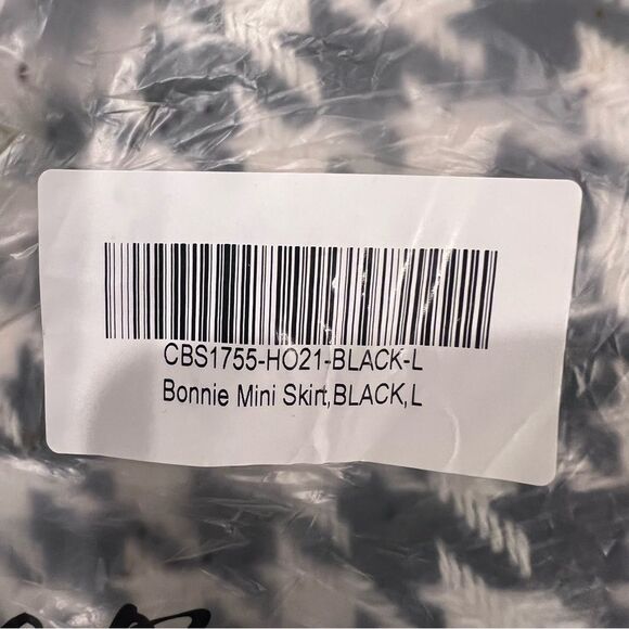 NWT For Love and Lemons Bonnie mini skirt in black and white size‎ large - Picture 11 of 11